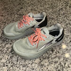 ALTRA Women's Size 6.5 Torin 5 Road Running Shoes Green Gray/Coral